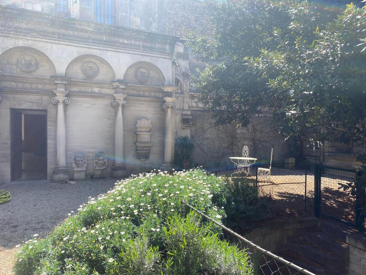 Palais De Luppe, Chambre D'Hotes アルル エクステリア 写真
